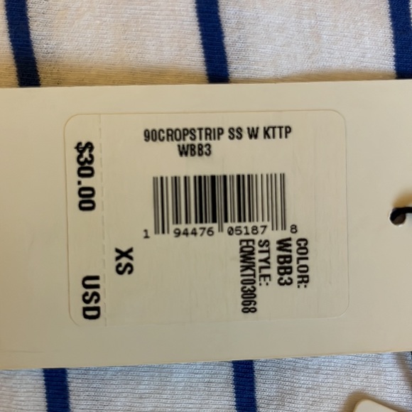 NWT Quicksilver Striped Semi Crop Tshirt - Picture 5 of 5